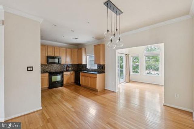 7510 BURDETTE WAY, Beltsville, MD 20705