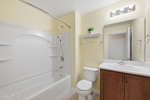 12146 ALEXANDRA Drive, Jacksonville, FL 32218