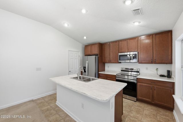 12146 ALEXANDRA Drive, Jacksonville, FL 32218