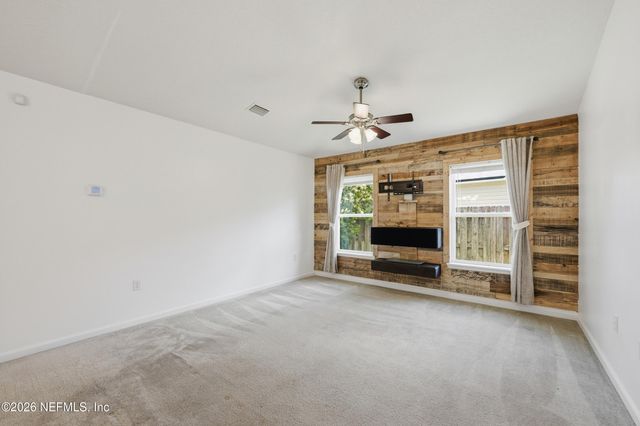 12146 ALEXANDRA Drive, Jacksonville, FL 32218