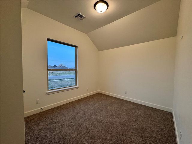 9304 NW 143rd Street, Yukon, OK 73099