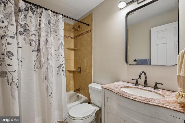 10813 SIR BARTON CIR, Damascus, MD 20872