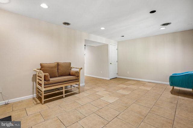 10813 SIR BARTON CIR, Damascus, MD 20872