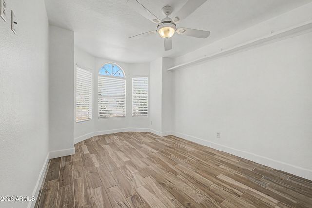 9139 W PARADISE Lane, Peoria, AZ 85382