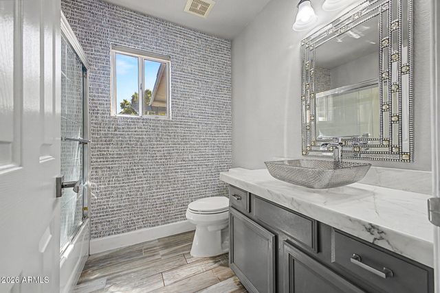 9139 W PARADISE Lane, Peoria, AZ 85382