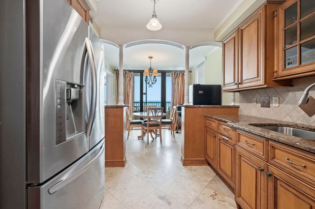 4719 S Ocean Blvd Ph 6, North Myrtle Beach, SC 29582