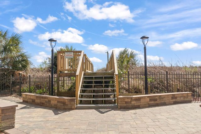 4719 S Ocean Blvd Ph 6, North Myrtle Beach, SC 29582