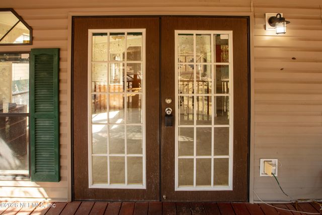 110 HILL TOP Loop, Hawthorne, FL 32640