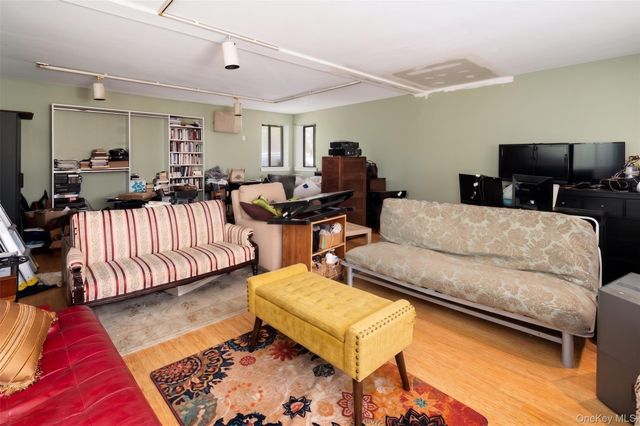 37C Mekeel Street, Katonah, NY 10536