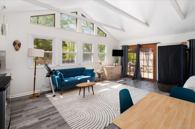37C Mekeel Street, Katonah, NY 10536