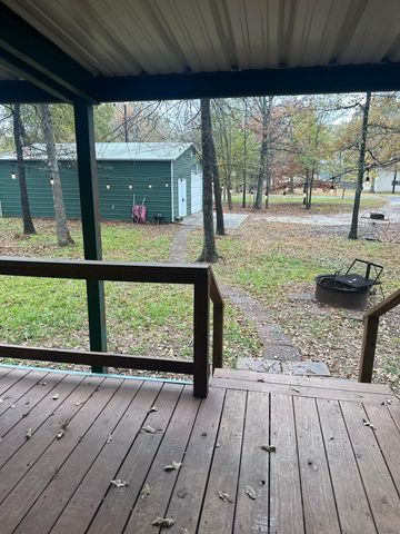 225 County Road 1975, Yantis, TX 75497