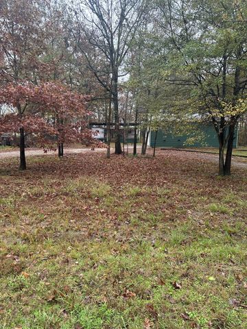 225 County Road 1975, Yantis, TX 75497