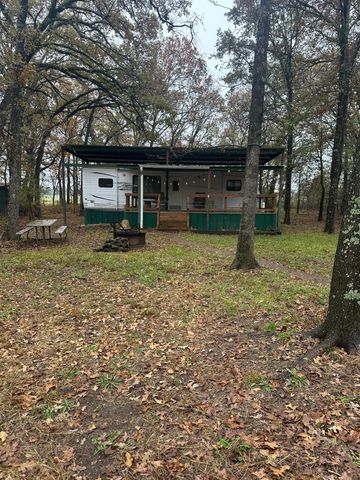 225 County Road 1975, Yantis, TX 75497