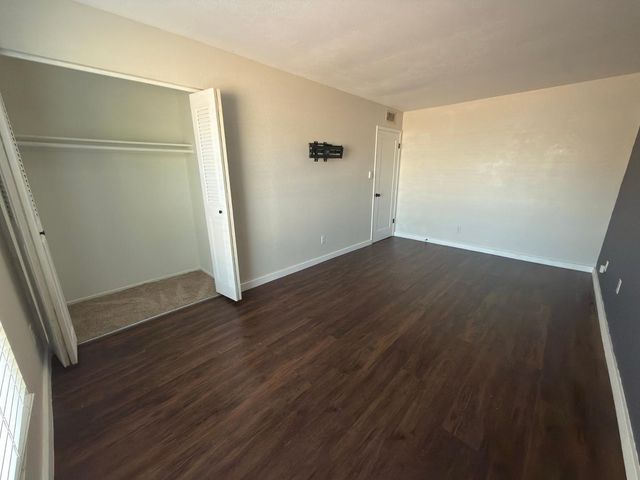 17046 N 37th Avenue, Glendale, AZ 85308