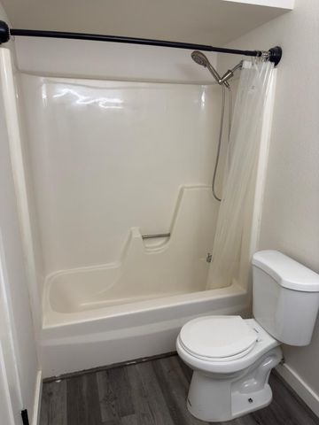 17046 N 37th Avenue, Glendale, AZ 85308