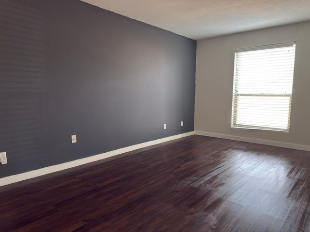 17046 N 37th Avenue, Glendale, AZ 85308