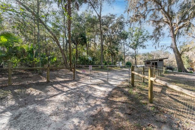 22924 NW 91ST COURT ROAD, Micanopy, FL 32667