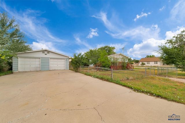 629 WOOD AVE, Rapid City, SD 57701