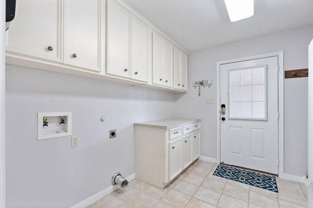 445 Woolridge Dr Drive, Conroe, TX 77301