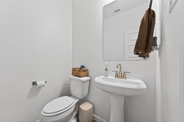 32226 Cedar Crest Drive, Waller, TX 77484