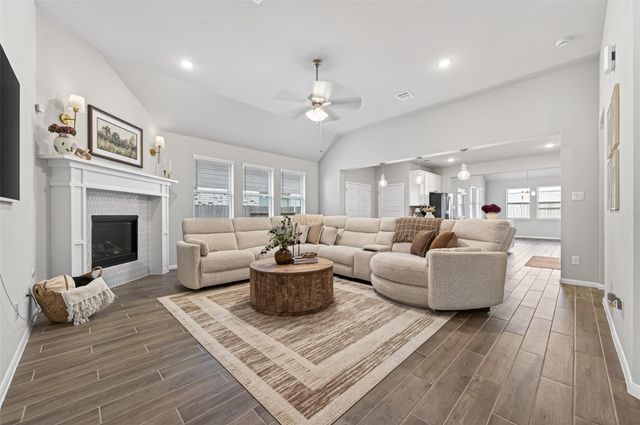 32226 Cedar Crest Drive, Waller, TX 77484