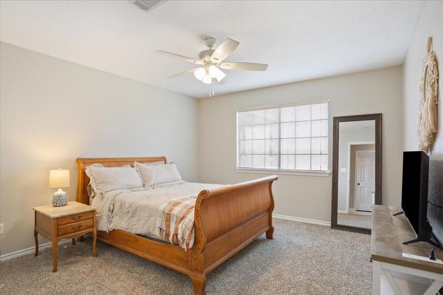 8600 Five Wells RD, Rogers, TX 76569