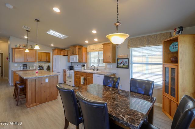 2263 N TREKELL Road 158, Casa Grande, AZ 85122