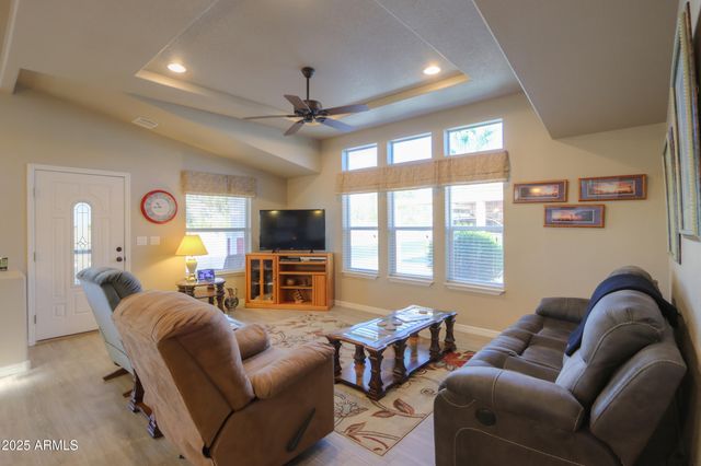 2263 N TREKELL Road 158, Casa Grande, AZ 85122