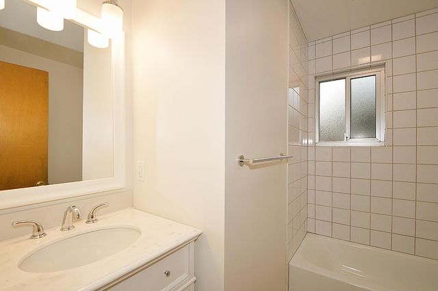 3860 E Rialto Avenue, Fresno, CA 93726