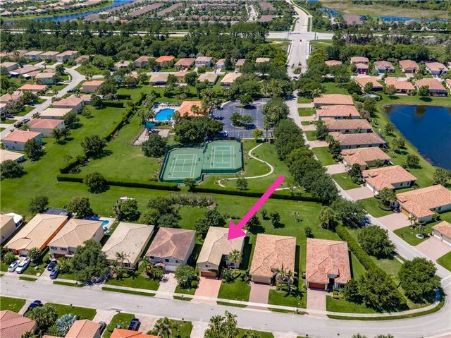 4647 56th Lane, Vero Beach, FL 32967