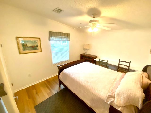 4307 SE Sweetwood Way, Stuart, FL 34997