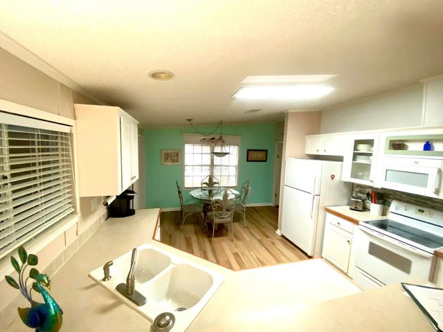 4307 SE Sweetwood Way, Stuart, FL 34997