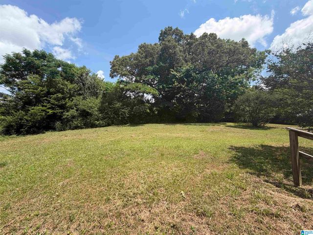 505 PINE STREET, Bessemer, AL 35022