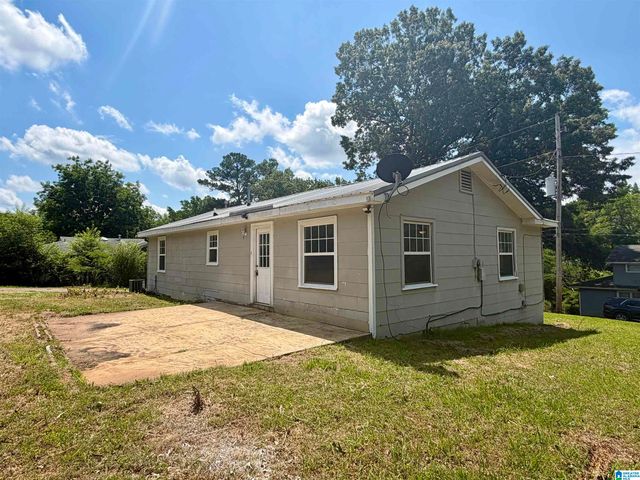 505 PINE STREET, Bessemer, AL 35022