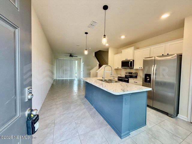 575 OAKLEAF PLANTATION Parkway 1608, Orange Park, FL 32065