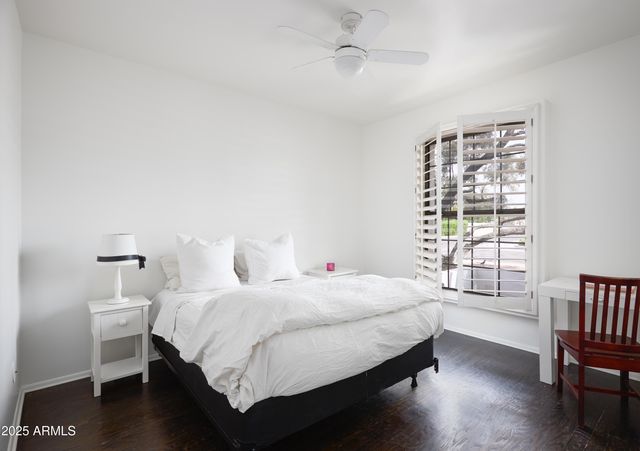 12242 N 74TH Street, Scottsdale, AZ 85260