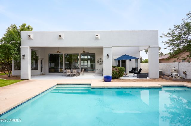 12242 N 74TH Street, Scottsdale, AZ 85260