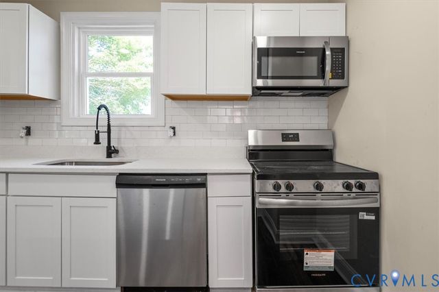 2115 Newbourne St, Richmond, VA 23223