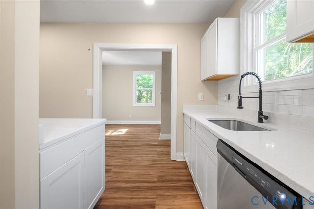 2115 Newbourne St, Richmond, VA 23223