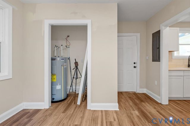 2115 Newbourne St, Richmond, VA 23223