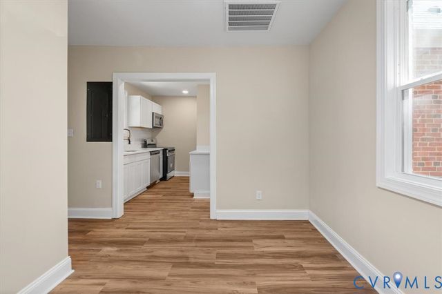 2115 Newbourne St, Richmond, VA 23223