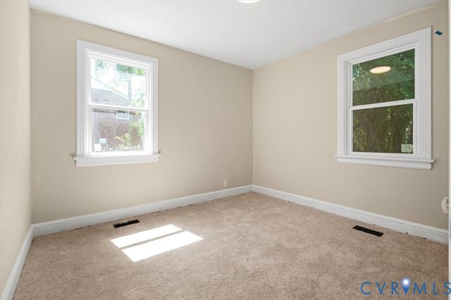 2115 Newbourne St, Richmond, VA 23223