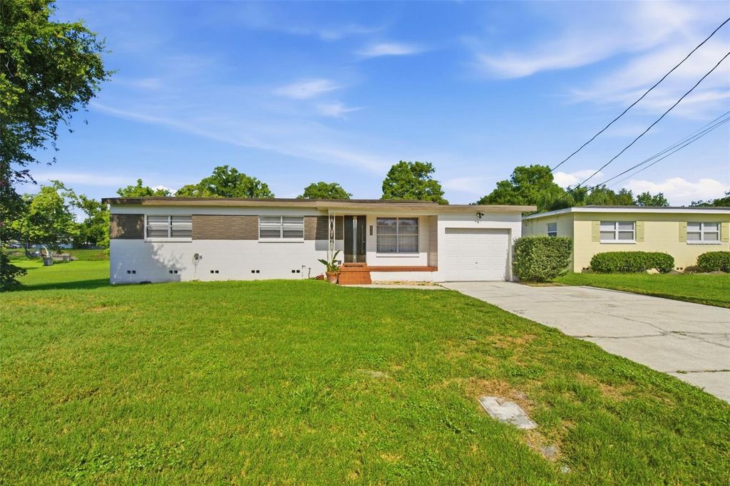 832 THALIA DRIVE, Orlando, FL 32807