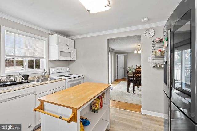 416 DIVISION ST, Cinnaminson, NJ 08077