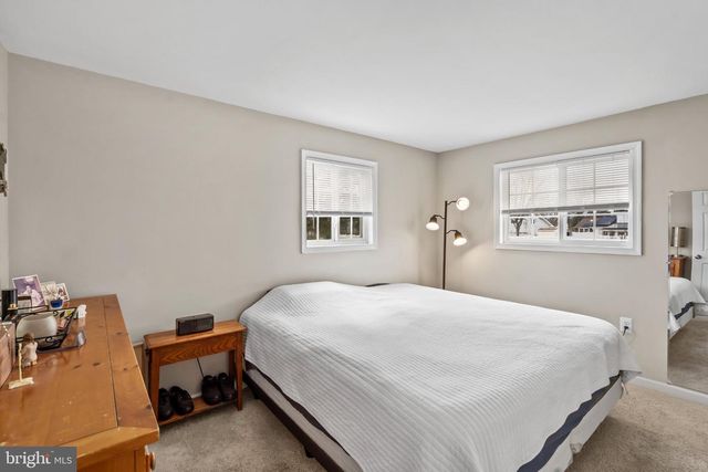 416 DIVISION ST, Cinnaminson, NJ 08077