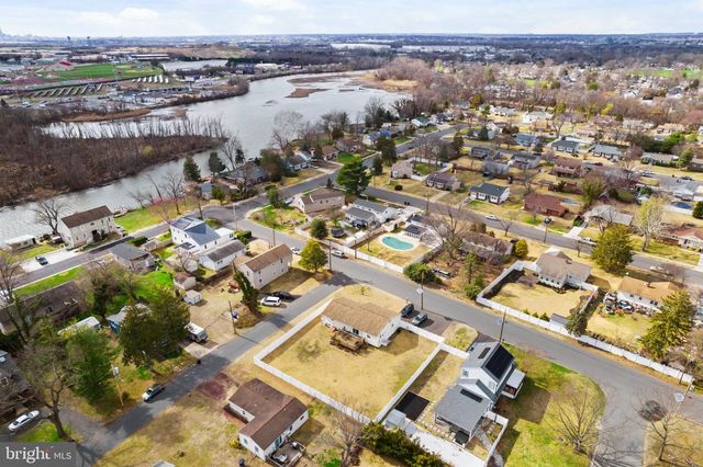 416 DIVISION ST, Cinnaminson, NJ 08077