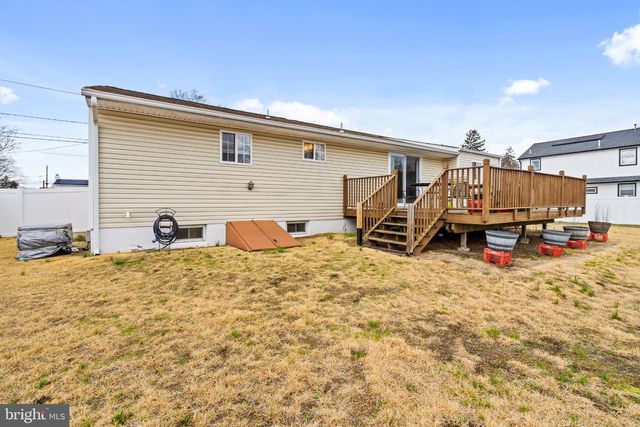 416 DIVISION ST, Cinnaminson, NJ 08077