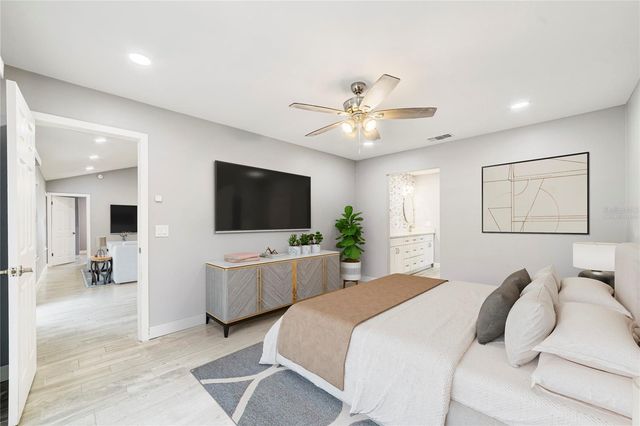 515 STILLWATER DRIVE, Oviedo, FL 32765