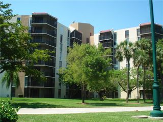3101 N COUNTRY CLUB DRIVE 306, Aventura, FL 33180