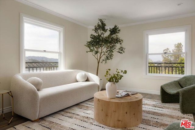 2348 Baxter Street, Los Angeles, CA 90039